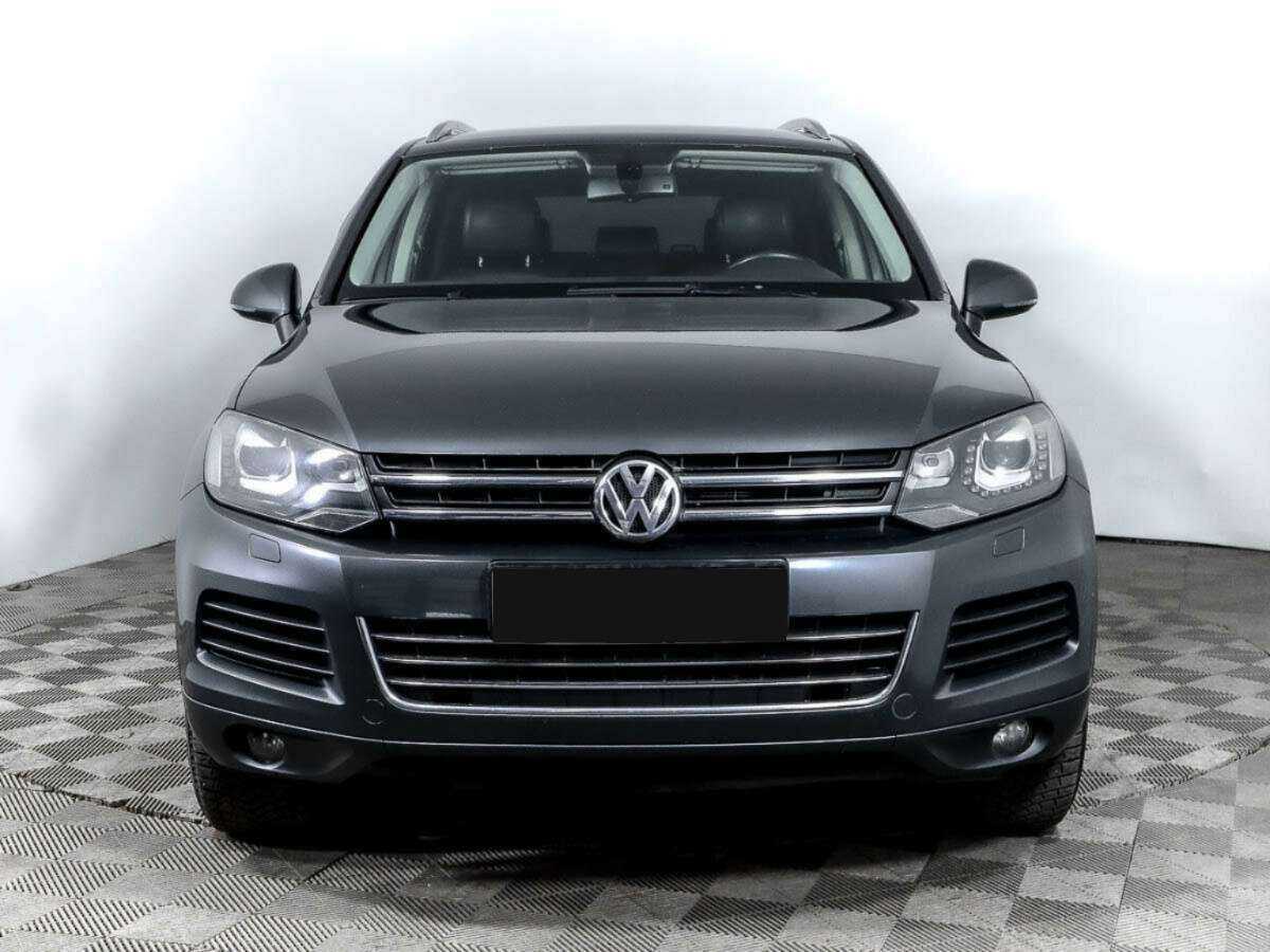 Купить Volkswagen Touareg, 2012, 370 732 км.. Фото: #1
