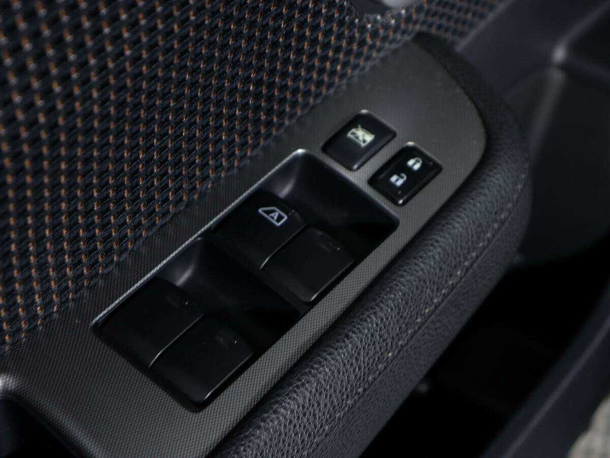 Купить Nissan Tiida, 2012, 70 000 км.. Фото: #15