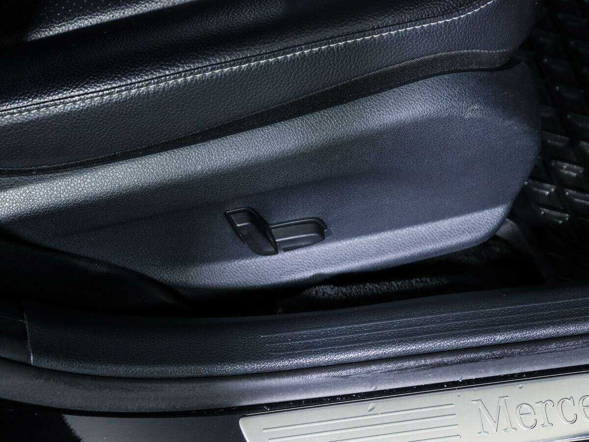 Купить Mercedes-Benz C-Класс, 2017, 106 425 км.. Фото: #12