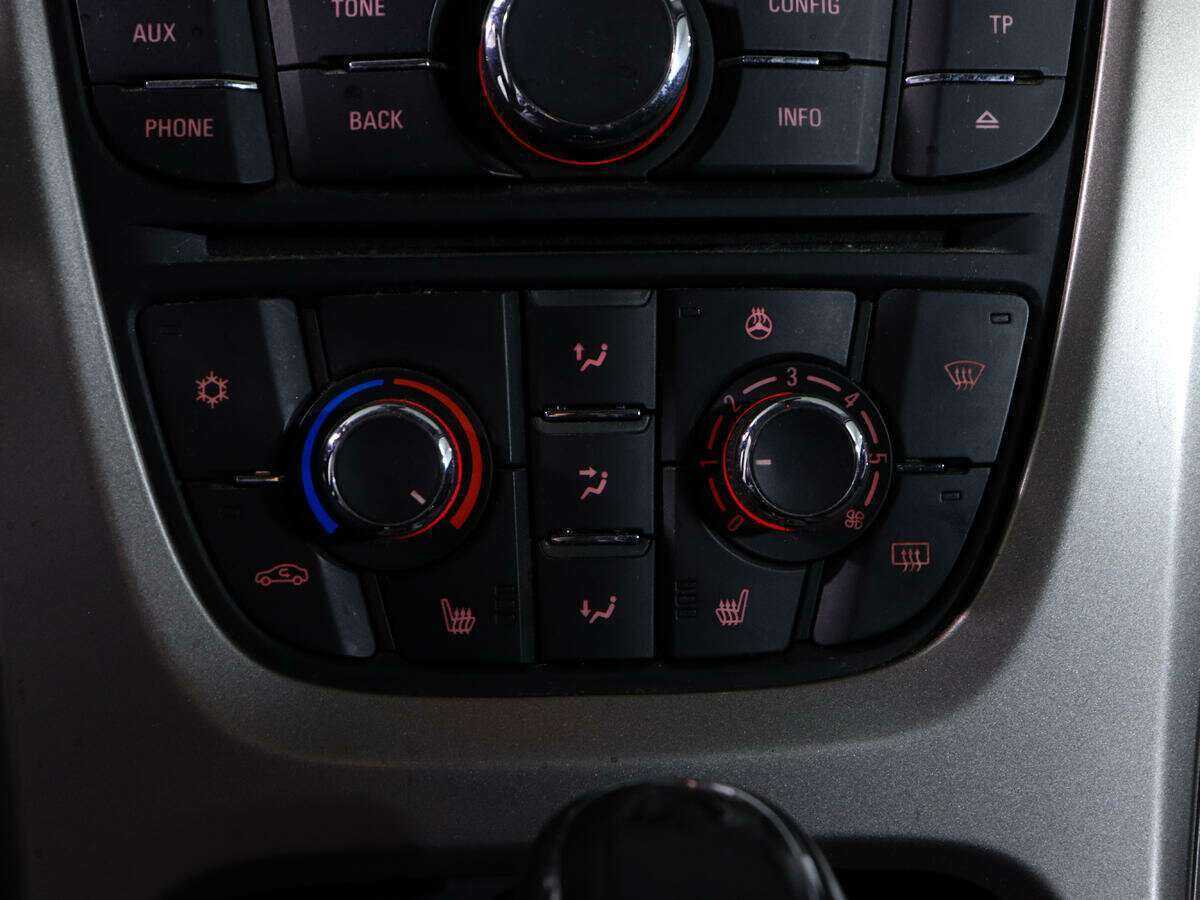 Купить Opel Astra, 2012, 80 000 км.. Фото: #15