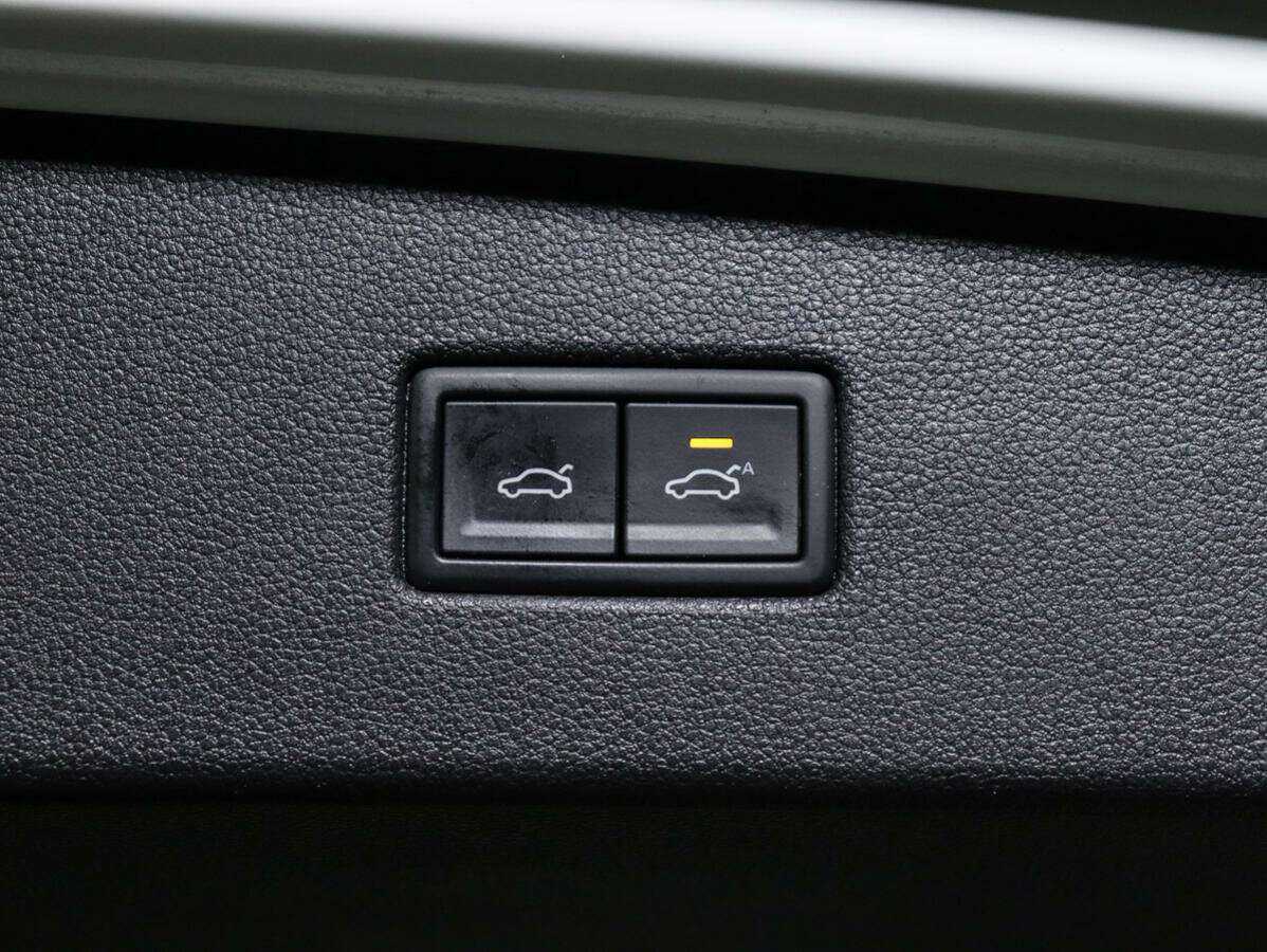 Купить Volkswagen Tiguan, 2020, 44 650 км.. Фото: #13