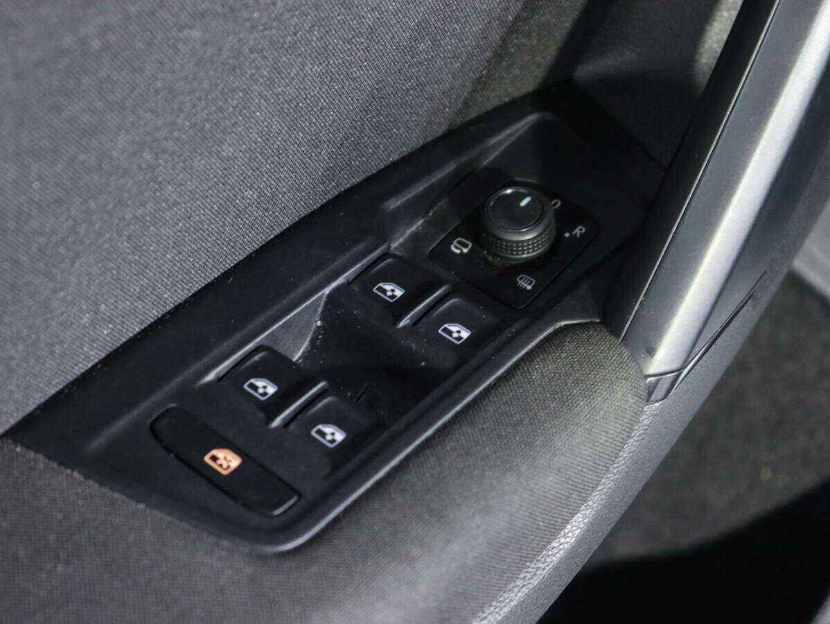 Купить Volkswagen Tiguan, 2020, 44 650 км.. Фото: #15