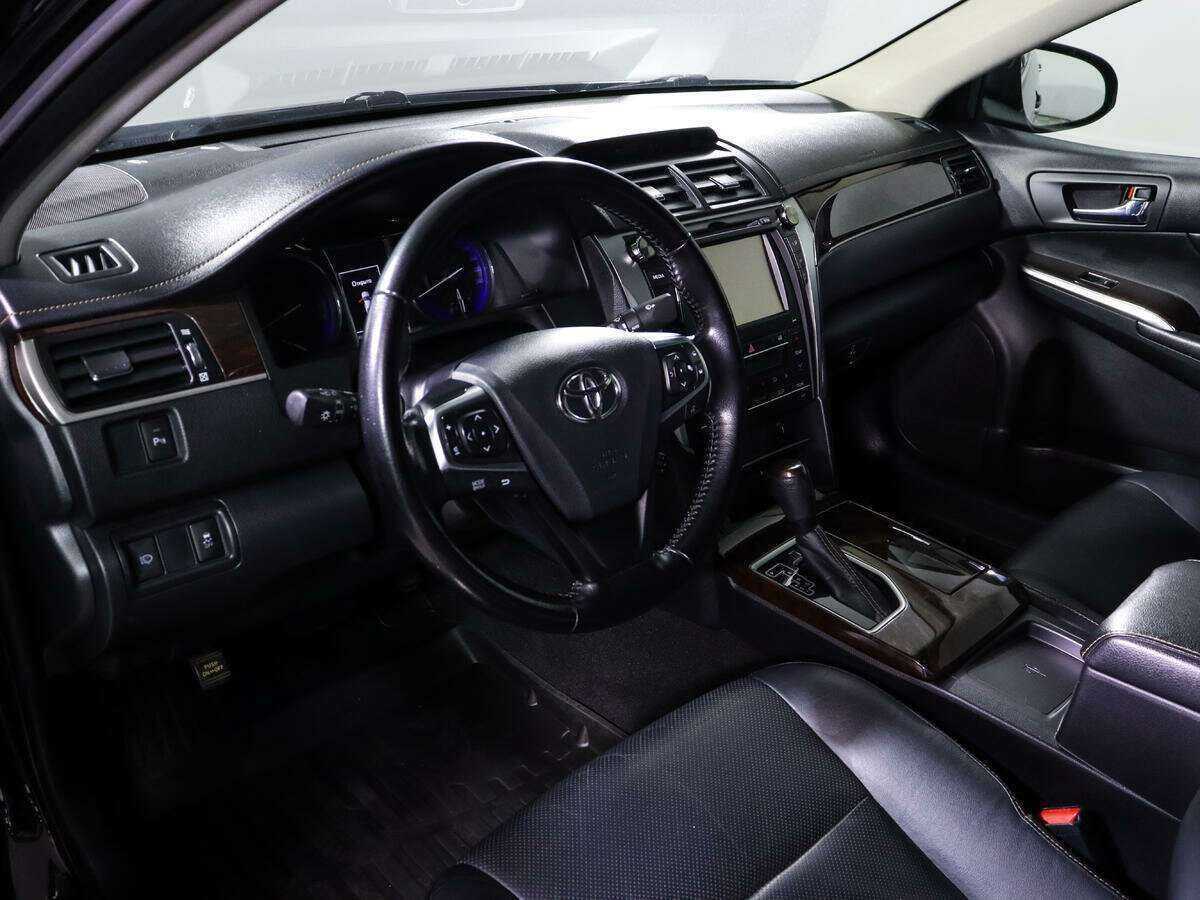 Купить Toyota Camry, 2017, 124 356 км.. Фото: #11