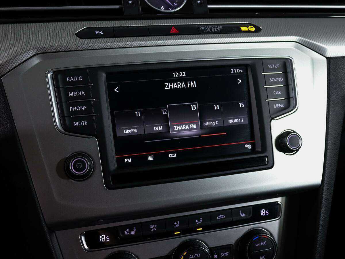 Купить Volkswagen Passat, 2015, 77 500 км.. Фото: #19