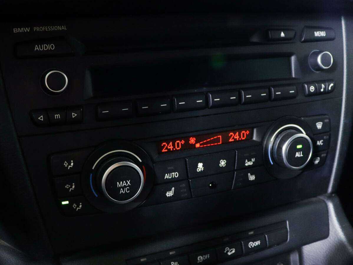 Купить BMW X1, 2012, 147 087 км.. Фото: #15