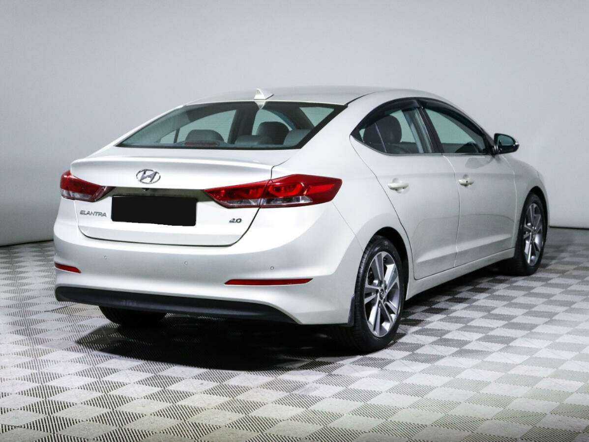 Купить Hyundai Elantra, 2018, 128 900 км.. Фото: #3