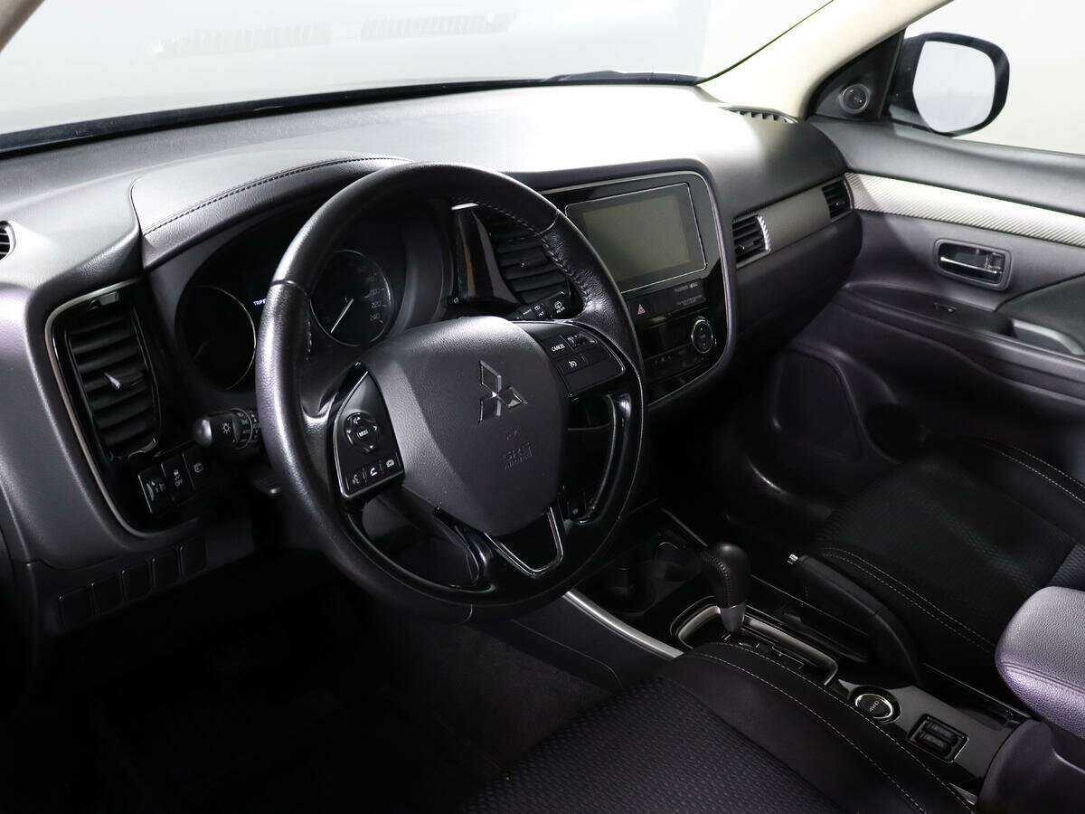 Купить Mitsubishi Outlander, 2018, 98 900 км.. Фото: #8