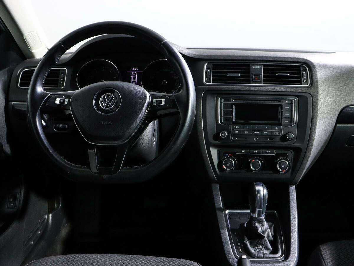 Купить Volkswagen Jetta, 2016, 141 263 км.. Фото: #10