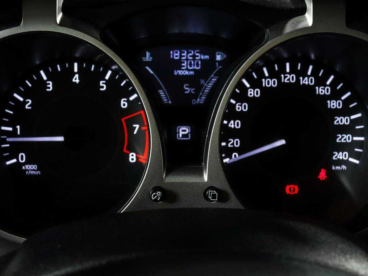 Купить Nissan Juke, 2018, 18 000 км.. Фото: #9