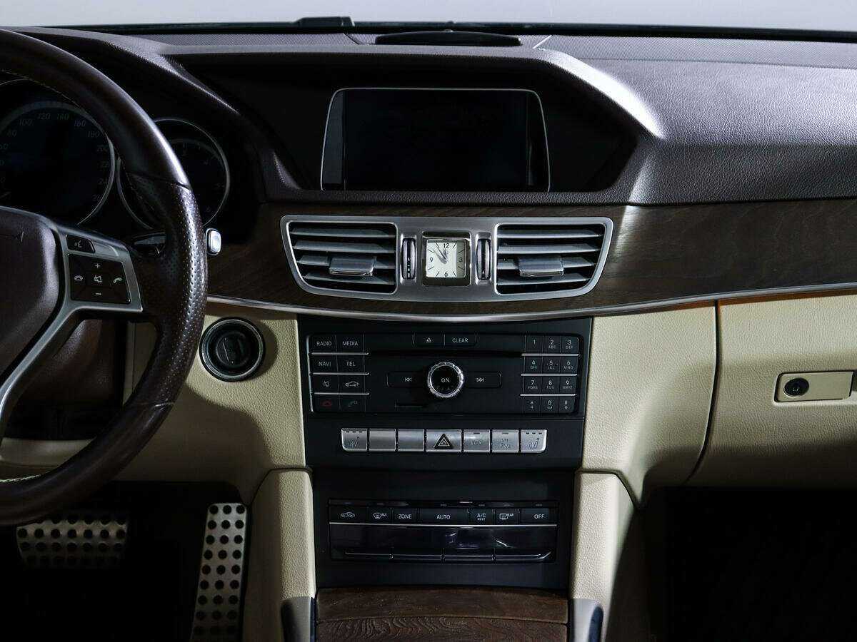 Купить Mercedes-Benz E-Класс, 2015, 65 859 км.. Фото: #10