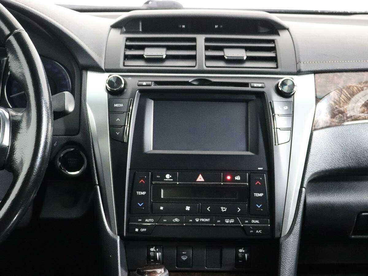 Купить Toyota Camry, 2018, 158 733 км.. Фото: #11