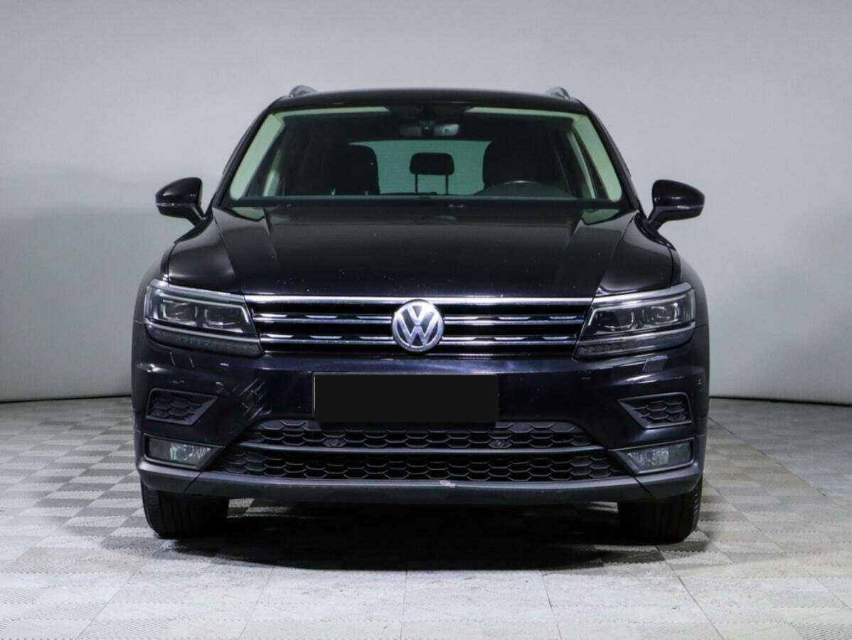 Купить Volkswagen Tiguan, 2018, 118 948 км.. Фото: #1