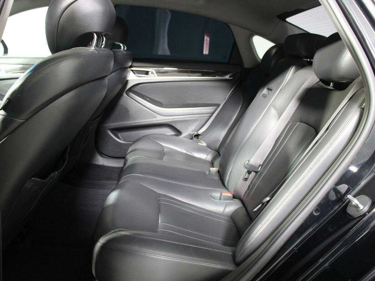 Купить Hyundai Genesis, 2014, 129 500 км.. Фото: #7