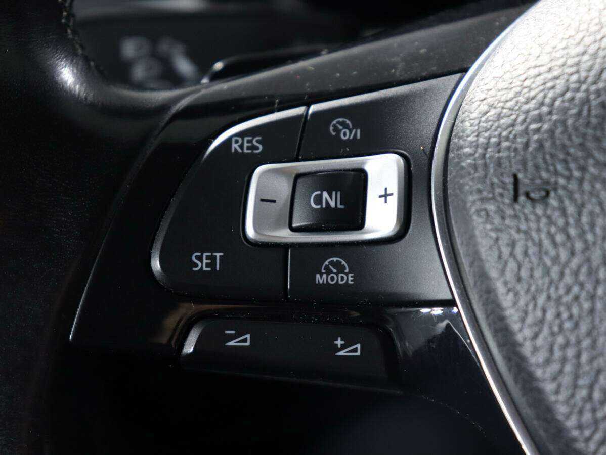 Купить Volkswagen Tiguan, 2017, 109 318 км.. Фото: #17