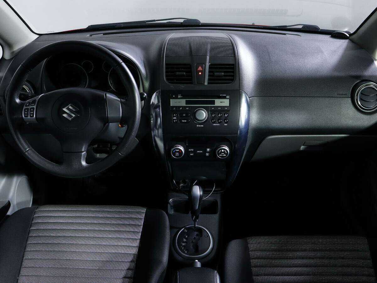 Купить Suzuki SX4, 2013, 82 809 км.. Фото: #9