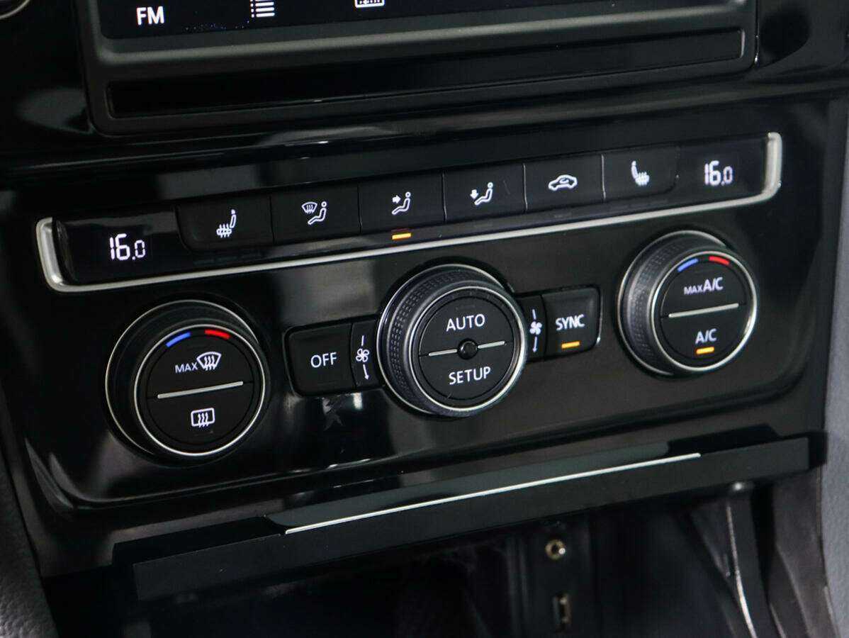 Купить Volkswagen Golf, 2013, 130 000 км.. Фото: #15