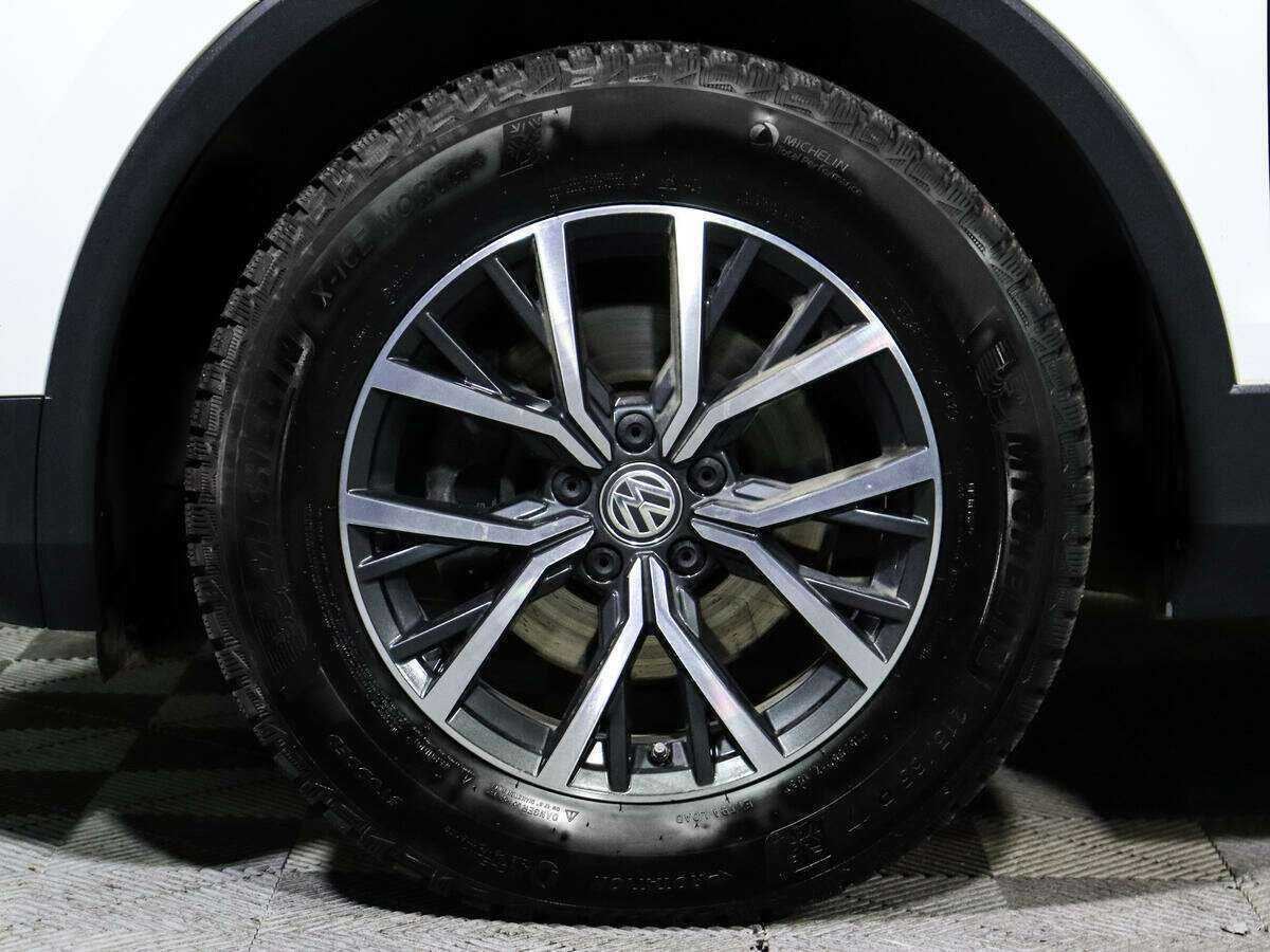 Купить Volkswagen Tiguan, 2020, 52 031 км.. Фото: #16