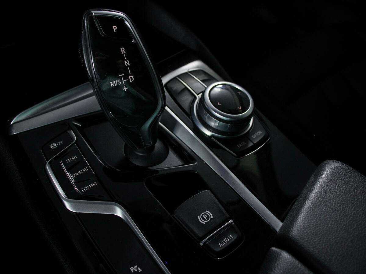 Купить BMW 5 серии, 2017, 157 968 км.. Фото: #17