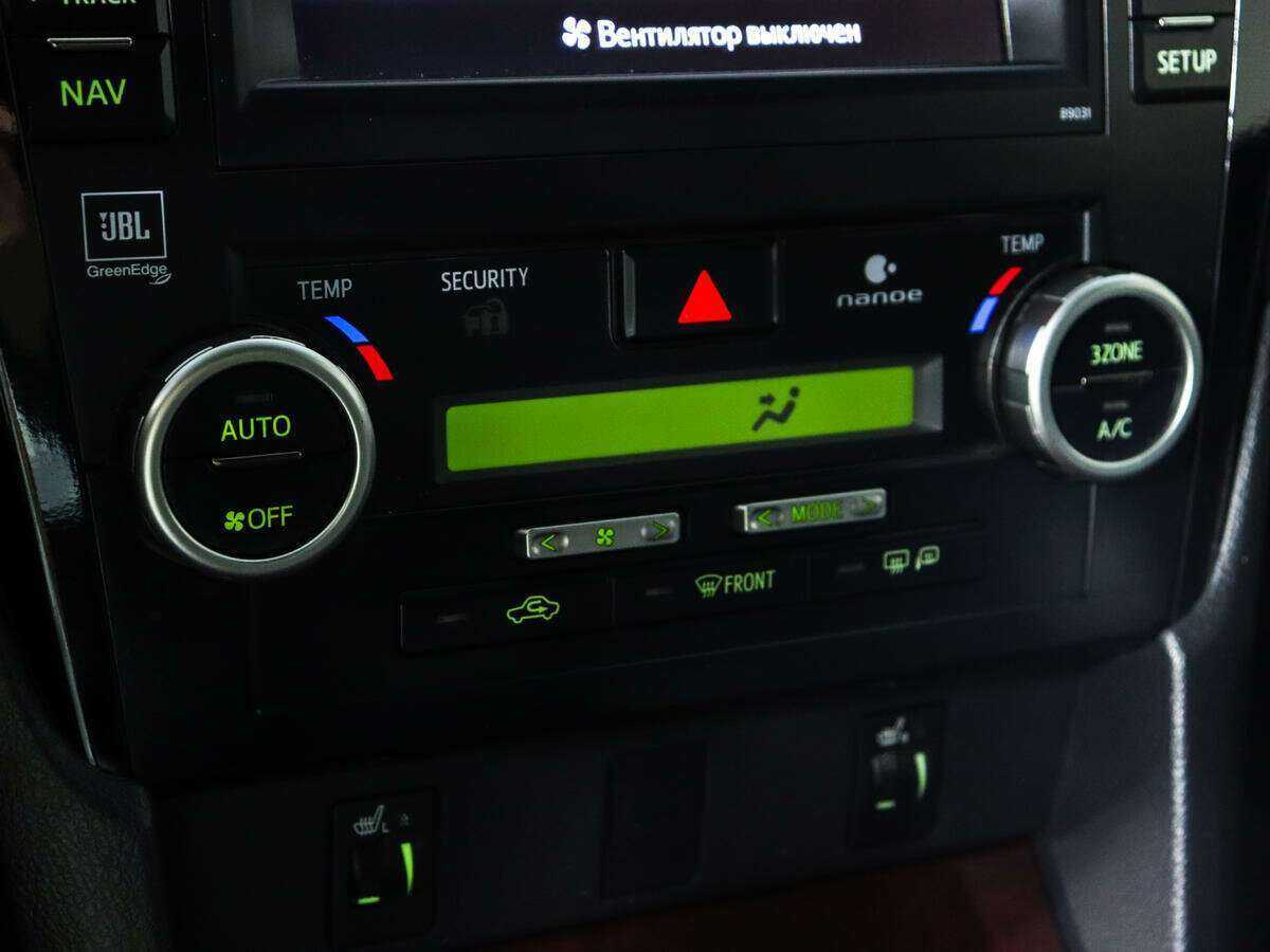 Купить Toyota Camry, 2012, 388 525 км.. Фото: #15