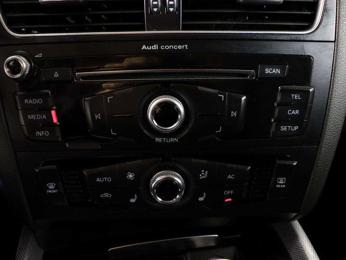 Купить Audi Q5, 2013, 149 338 км.. Фото: #17