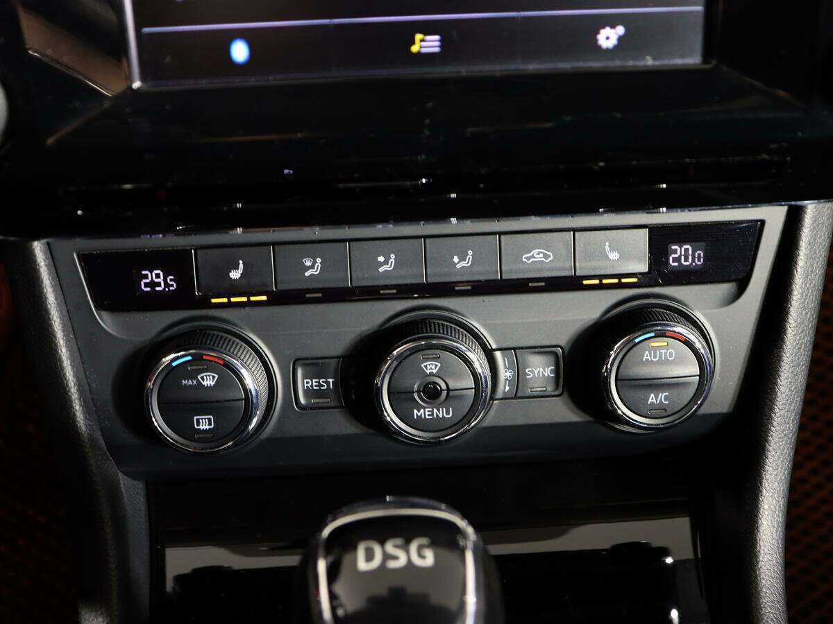 Купить Skoda Superb, 2015, 139 900 км.. Фото: #18