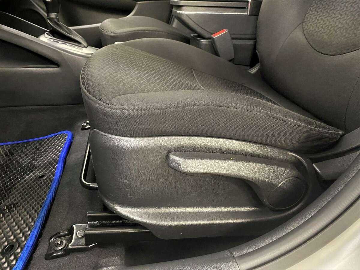 Купить Kia Rio, 2017, 119 000 км.. Фото: #8