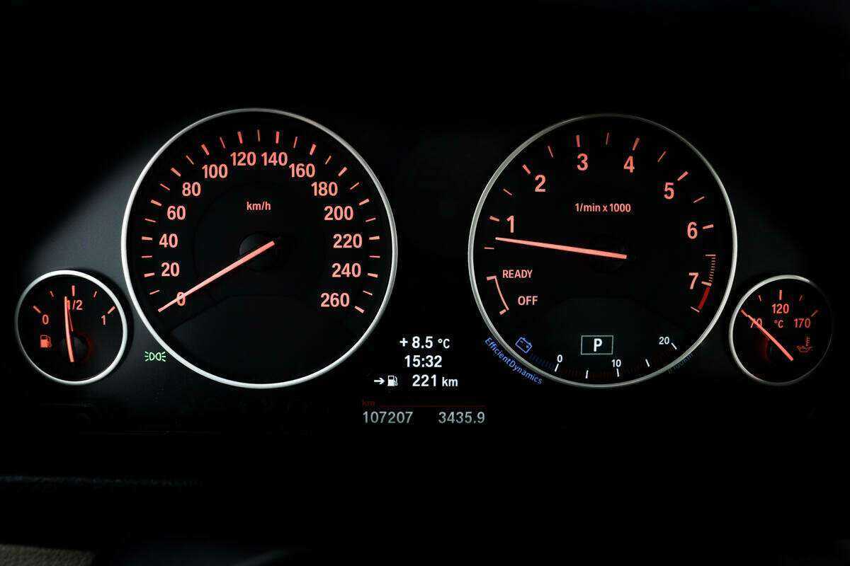 Купить BMW 3 серии, 2012, 107 206 км.. Фото: #9