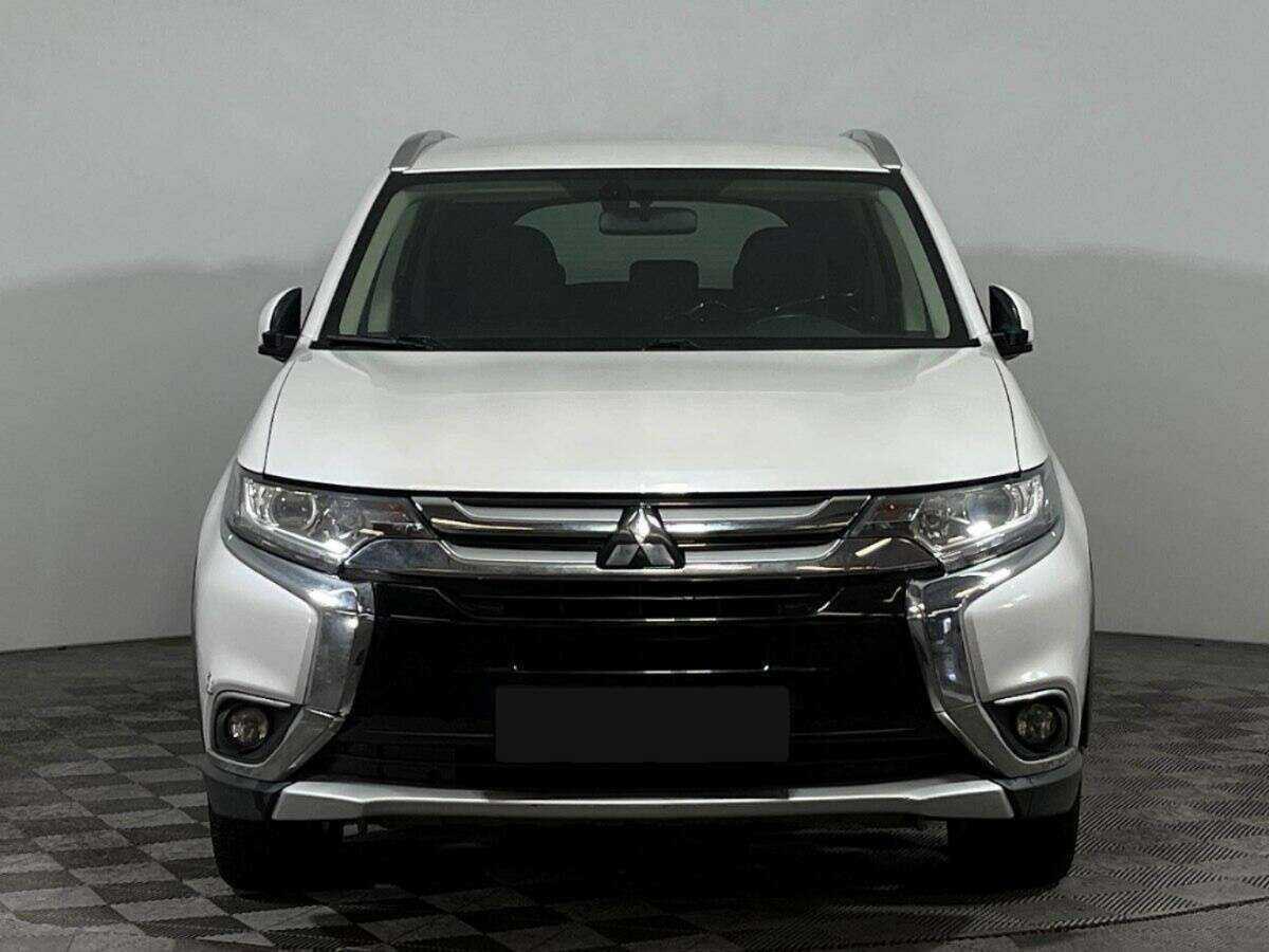 Купить Mitsubishi Outlander, 2018, 107 583 км.. Фото: #1