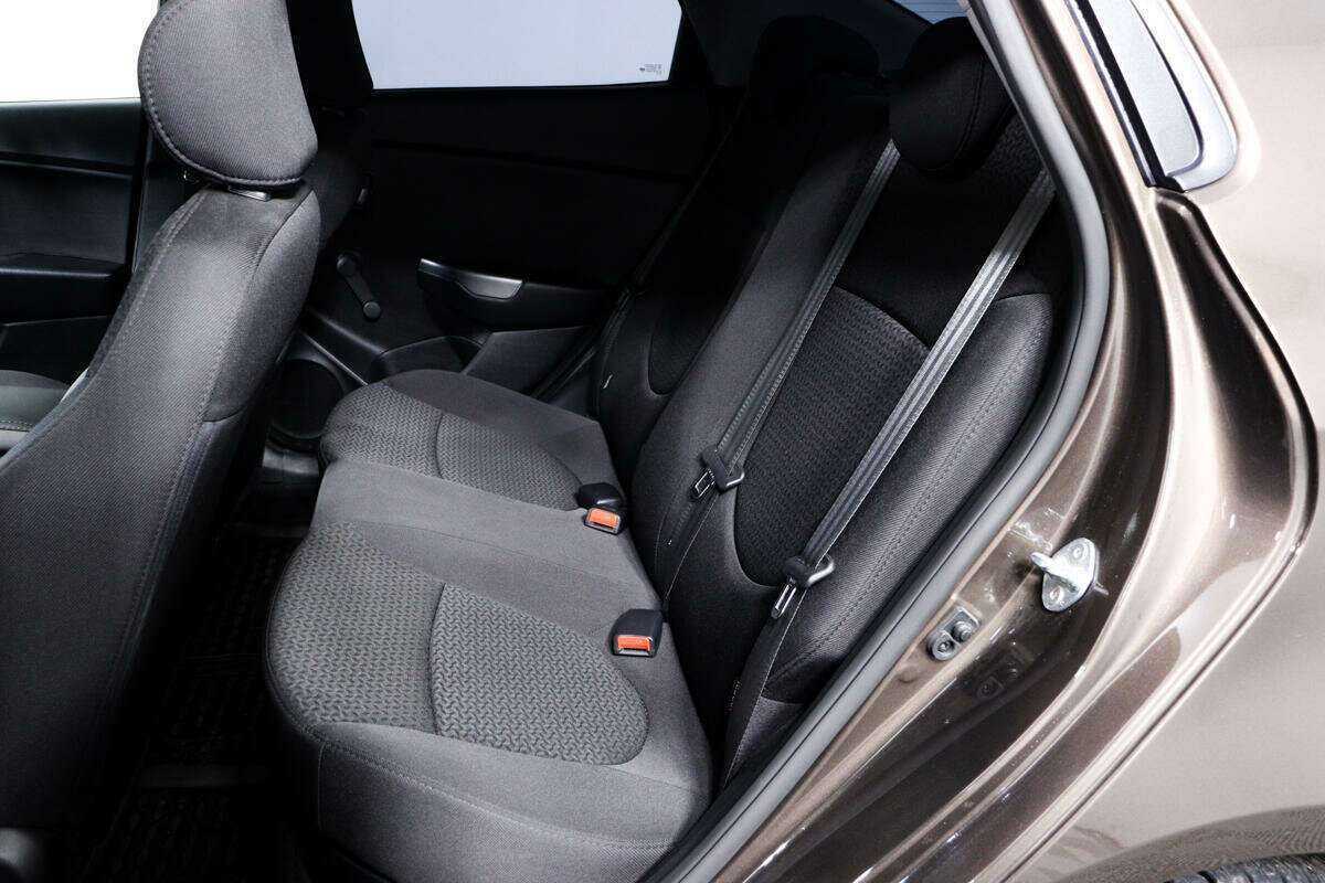 Купить Kia Rio, 2016, 25 199 км.. Фото: #11