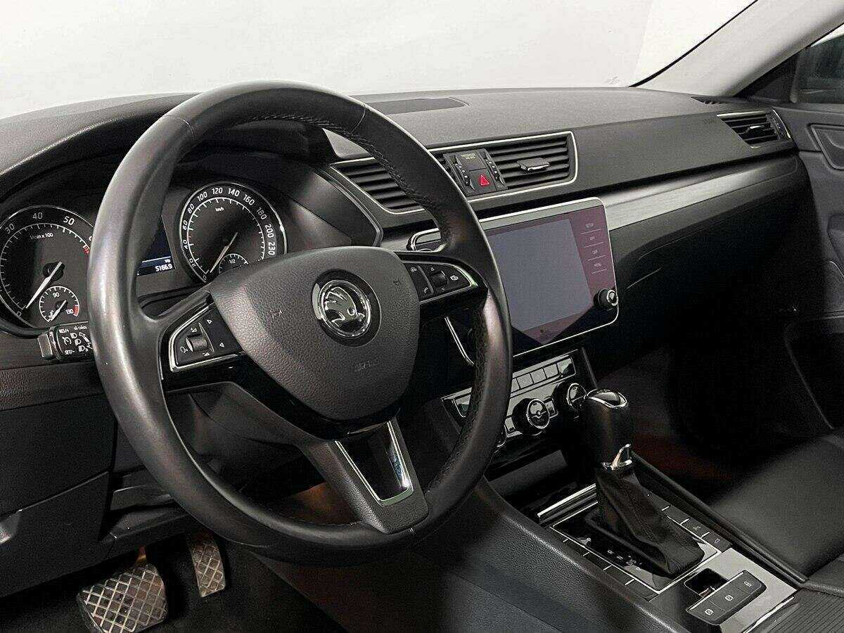 Купить Skoda Superb, 2017, 96 684 км.. Фото: #15