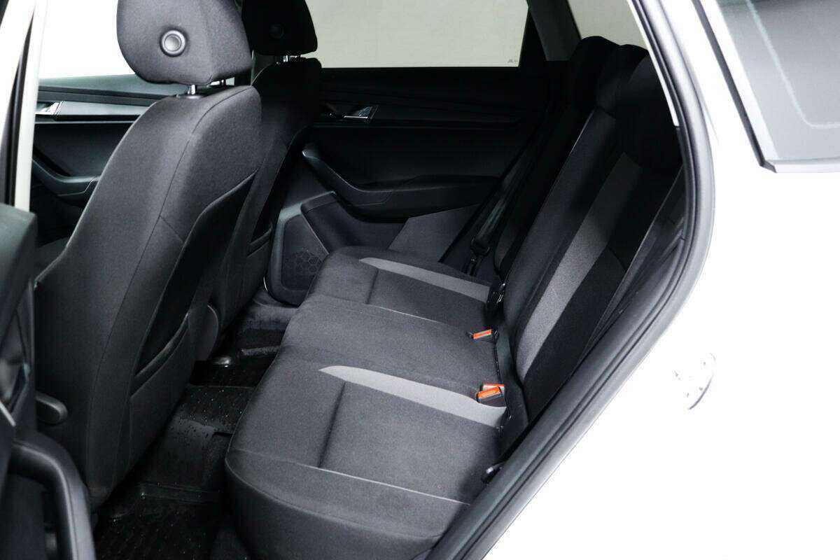 Купить Skoda Karoq, 2020, 69 200 км.. Фото: #11