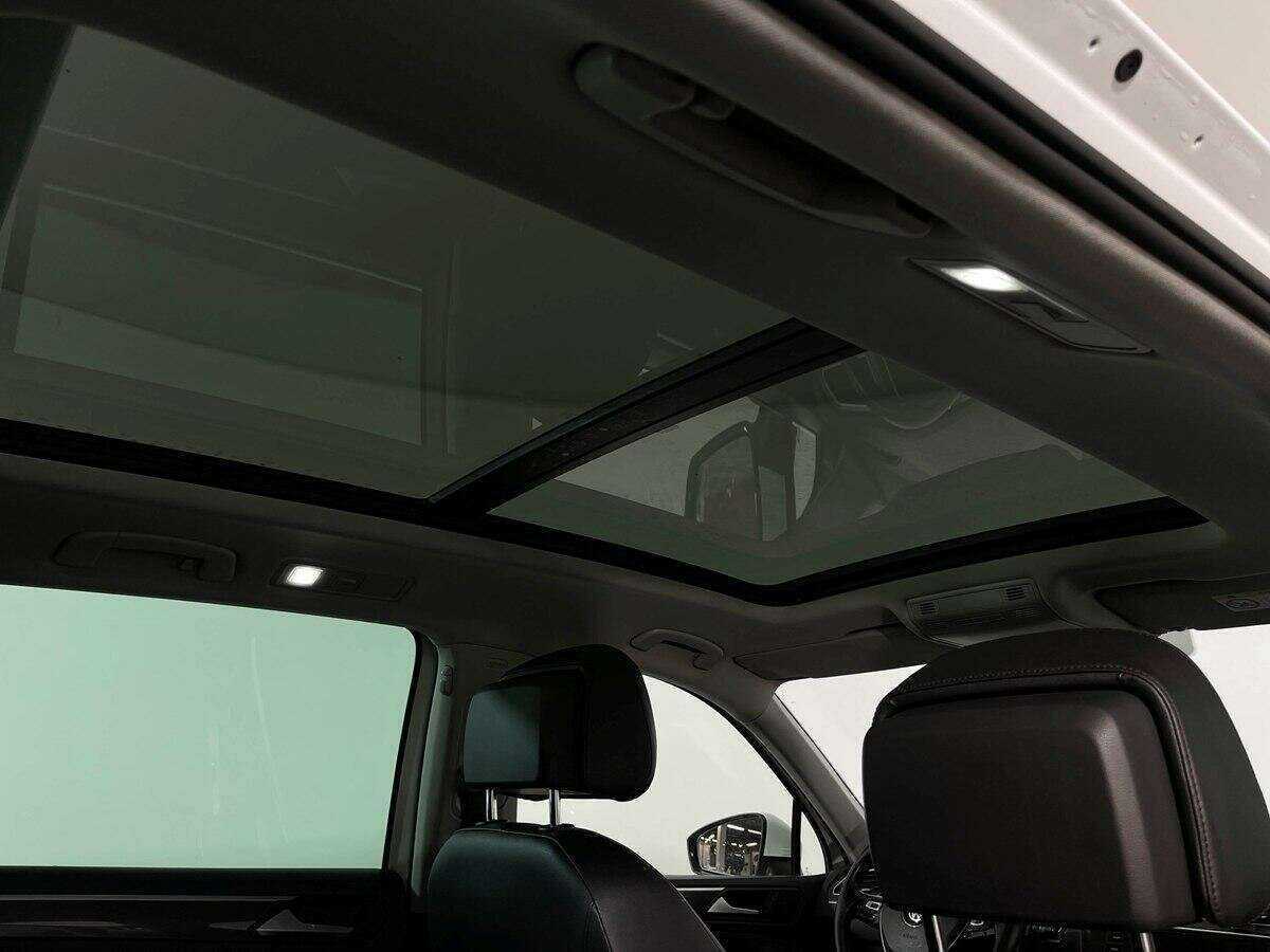 Купить Volkswagen Tiguan, 2018, 132 857 км.. Фото: #12