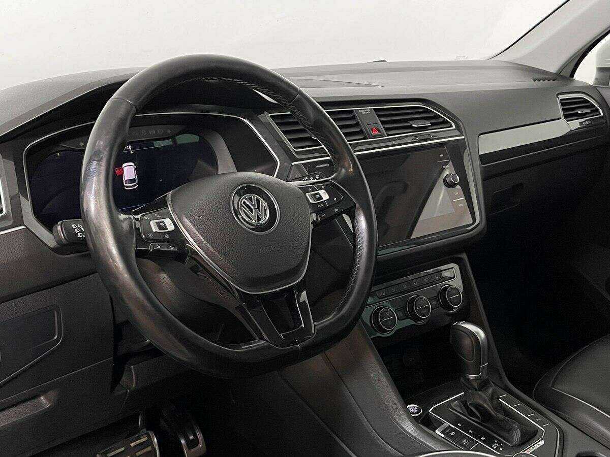 Купить Volkswagen Tiguan, 2018, 132 857 км.. Фото: #14