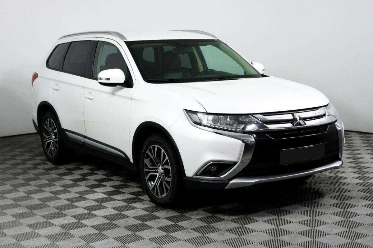 Купить Mitsubishi Outlander, 2018, 173 198 км.. Фото: #1
