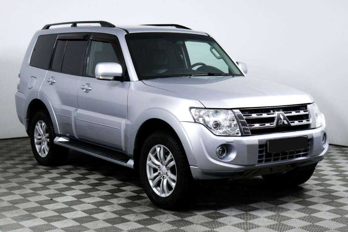 Купить Mitsubishi Pajero, 2012, 161 907 км.. Фото: #2