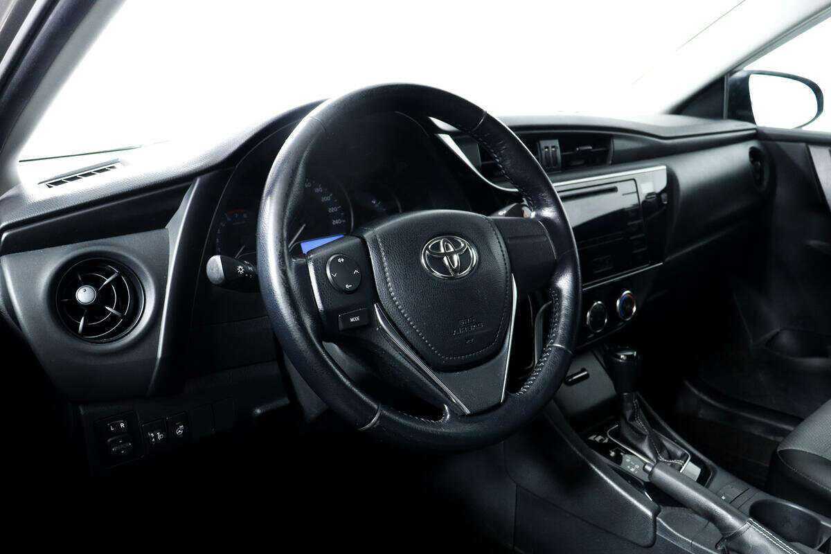 Купить Toyota Corolla, 2017, 63 610 км.. Фото: #12