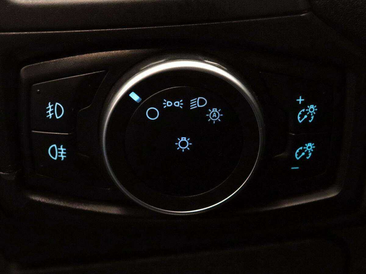 Купить Ford Focus, 2017, 155 109 км.. Фото: #13