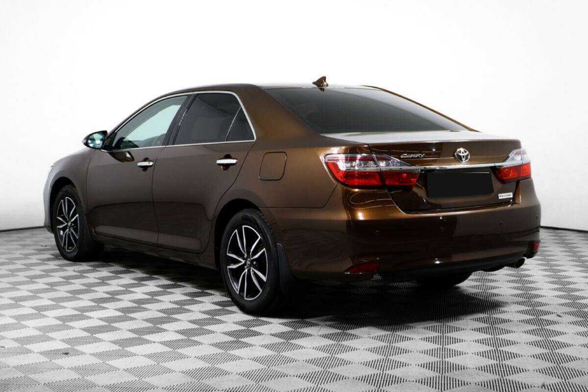 Купить Toyota Camry, 2017, 113 356 км.. Фото: #6
