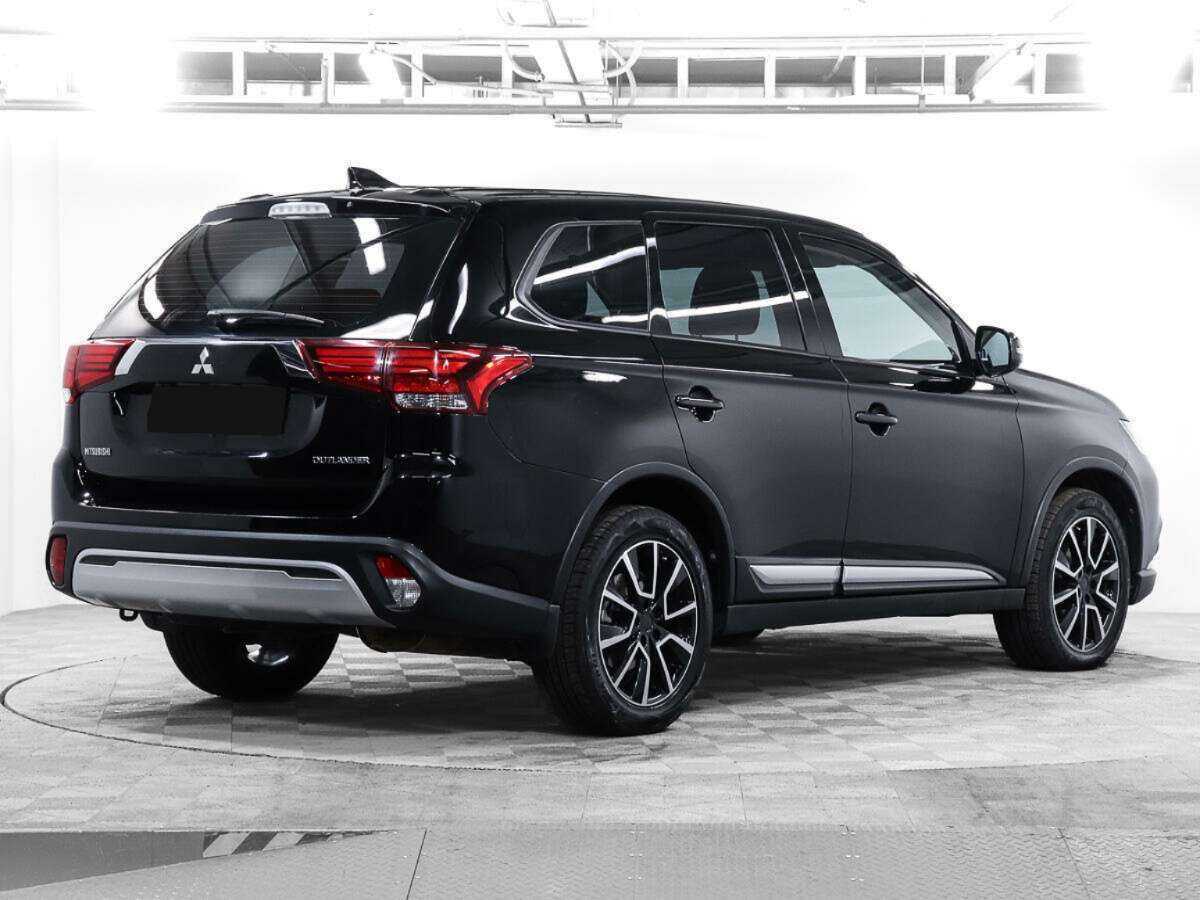 Купить Mitsubishi Outlander, 2018, 123 158 км.. Фото: #4