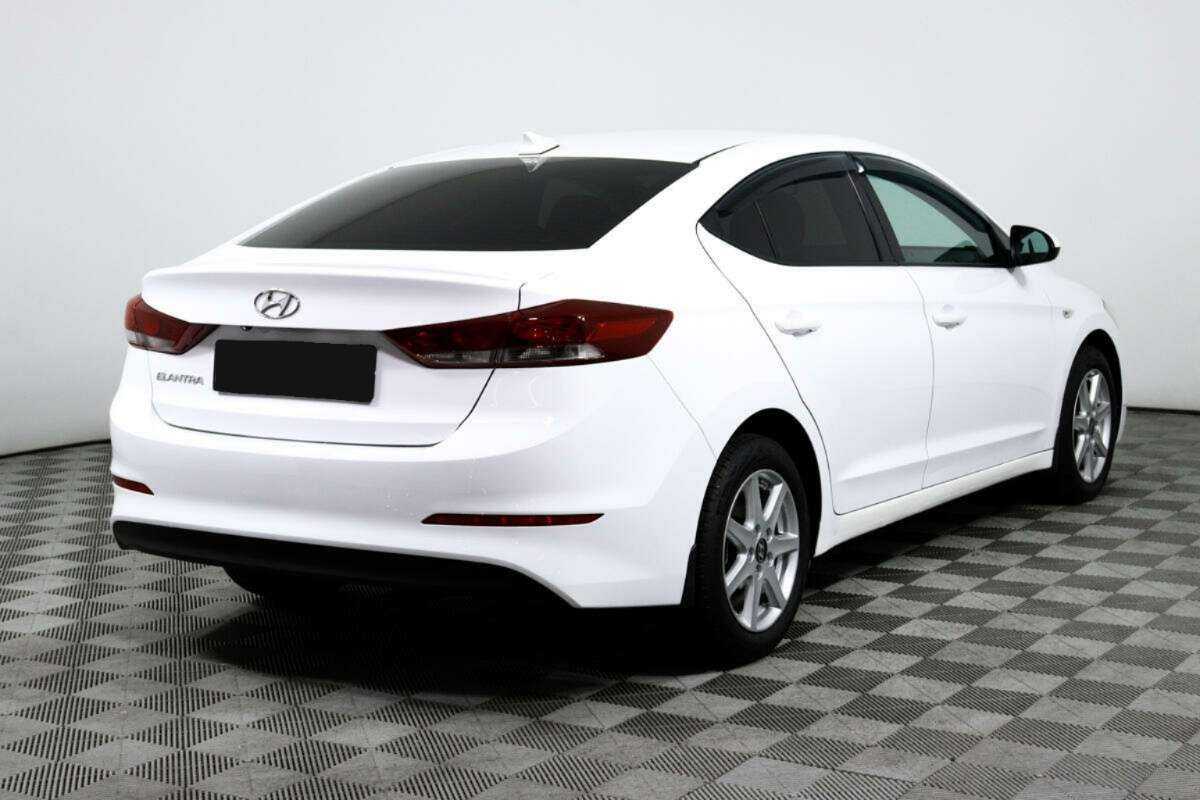 Купить Hyundai Elantra, 2018, 61 500 км.. Фото: #4