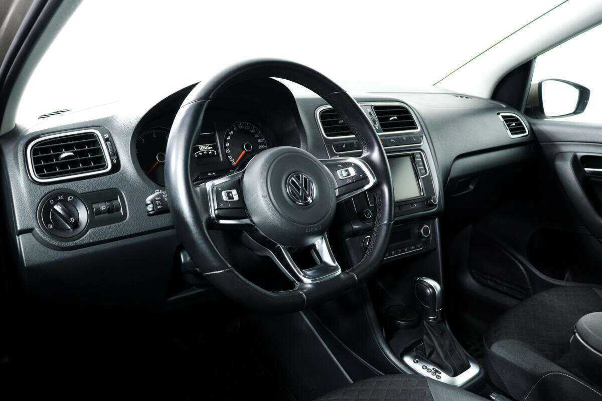 Купить Volkswagen Polo, 2019, 58 520 км.. Фото: #12