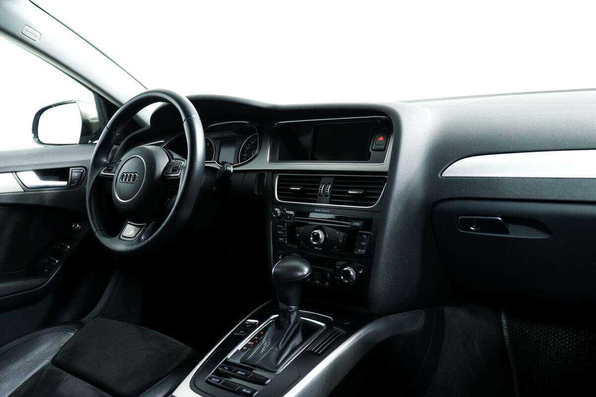 Купить Audi A4, 2014, 131 420 км.. Фото: #8