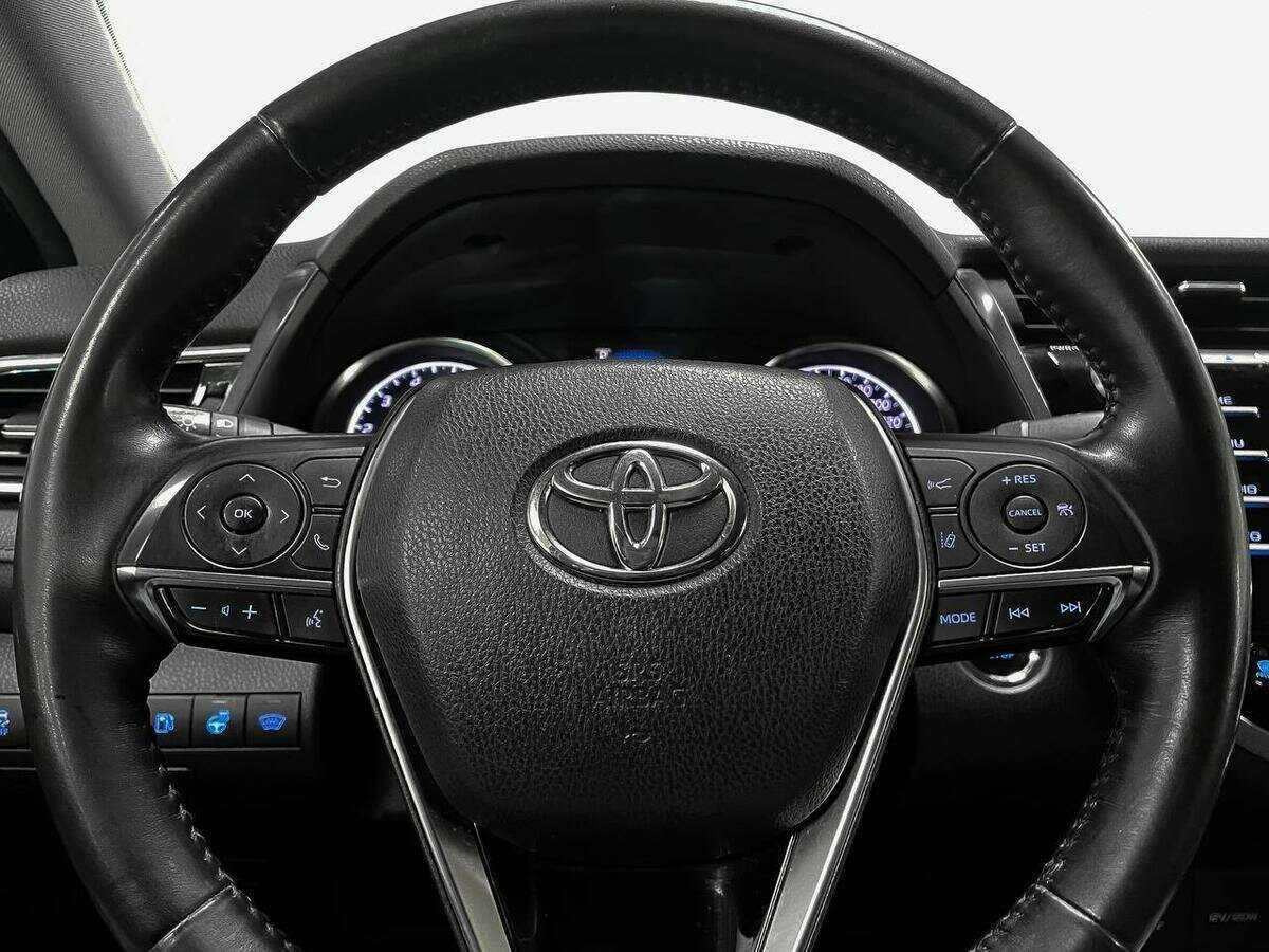 Купить Toyota Camry, 2018, 85 390 км.. Фото: #12