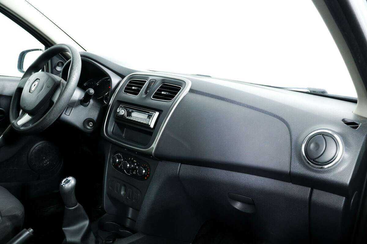 Купить Renault Logan, 2016, 121 131 км.. Фото: #8