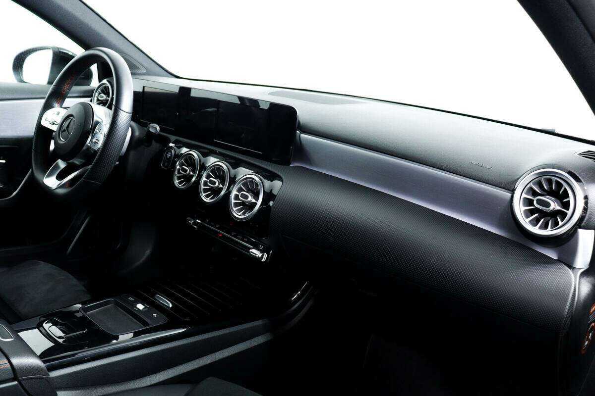 Купить Mercedes-Benz A-Класс, 2020, 25 479 км.. Фото: #7