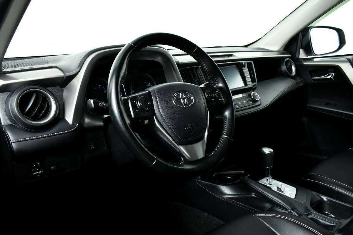 Купить Toyota RAV4, 2018, 112 738 км.. Фото: #12