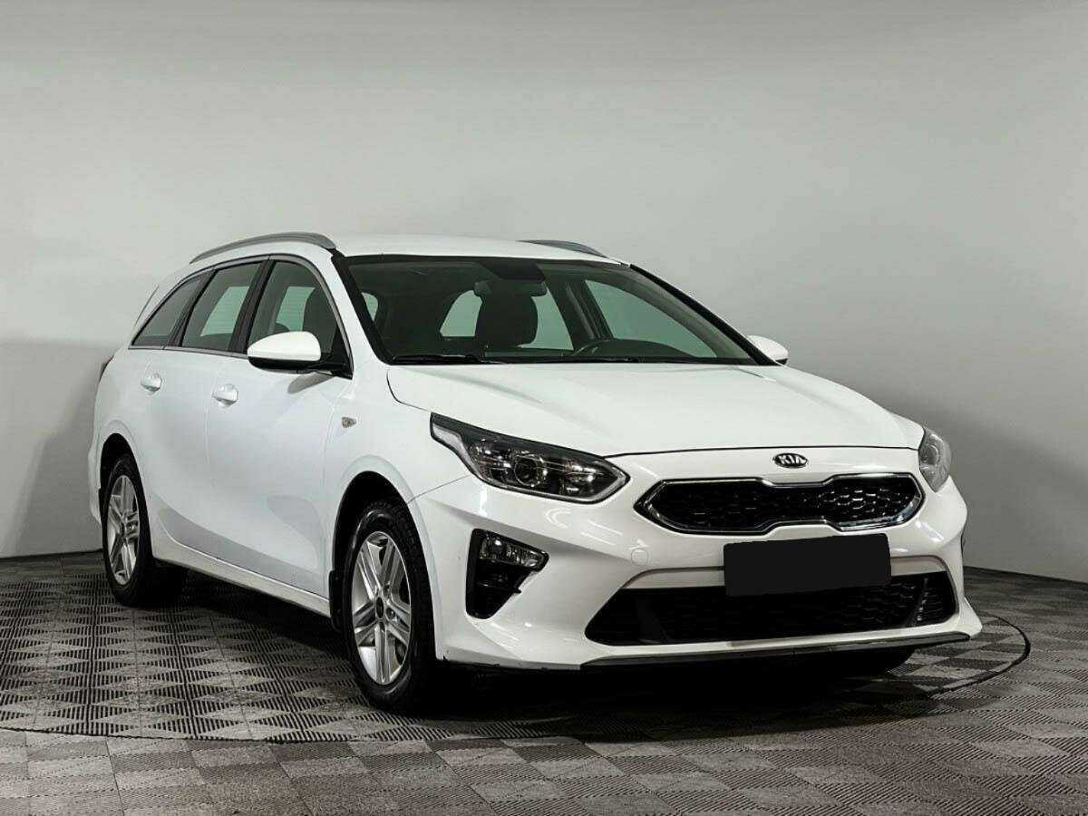 Купить Kia Ceed, 2021, 68 870 км.. Фото: #2