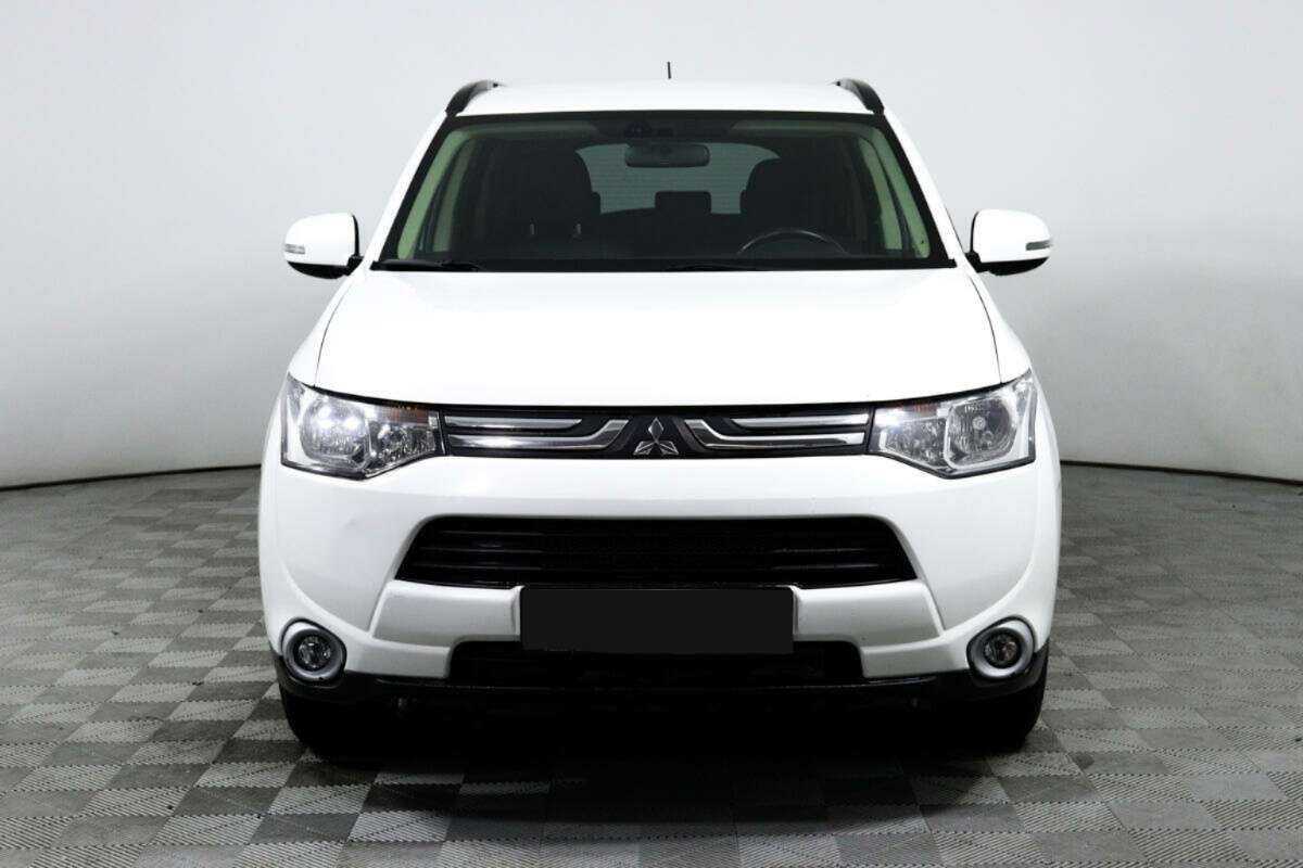 Купить Mitsubishi Outlander, 2013, 51 659 км.. Фото: #1