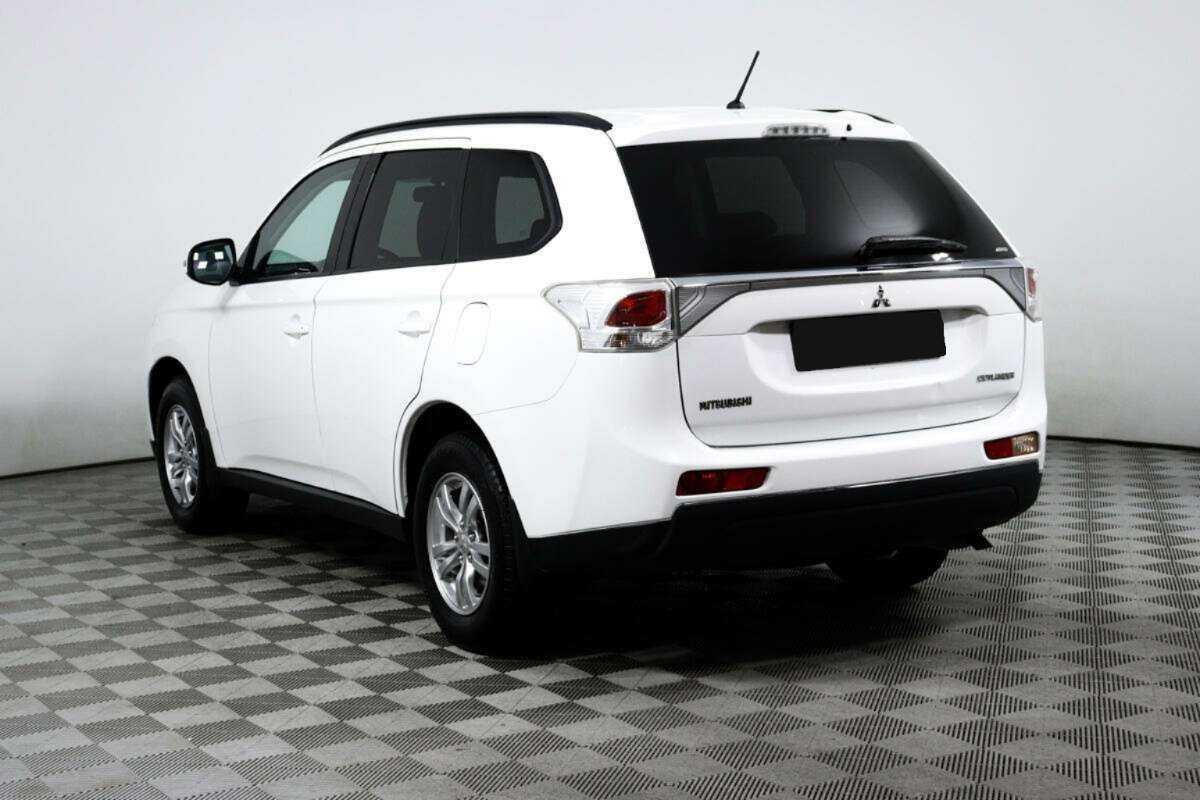 Купить Mitsubishi Outlander, 2013, 51 659 км.. Фото: #6