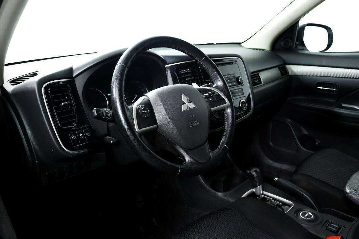Купить Mitsubishi Outlander, 2013, 51 659 км.. Фото: #12